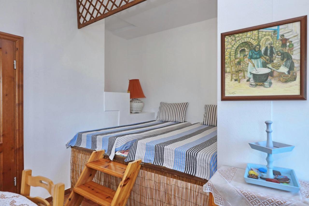 Aloni Villa สโกเปลอสทาวน์ ภายนอก รูปภาพ