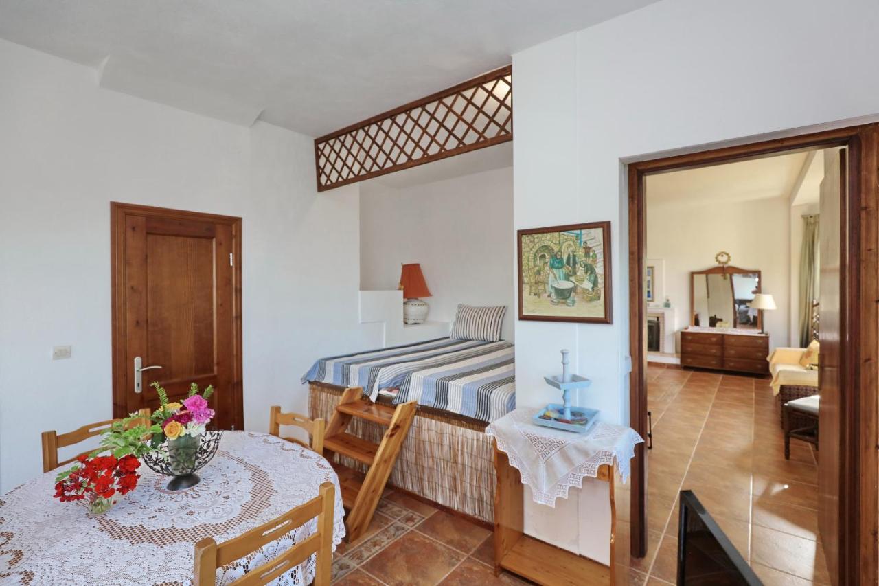 Aloni Villa สโกเปลอสทาวน์ ภายนอก รูปภาพ